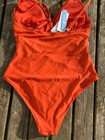Maillot de bain une-pièce froncé