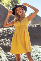 Robe courte jaune vif à lacets