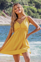 Robe courte jaune vif à lacets